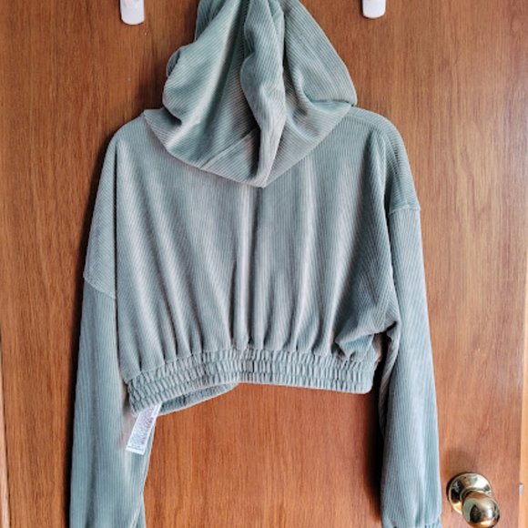 Zara cropped velvet sweatshirt in sea green size M - Picture 6 of 6